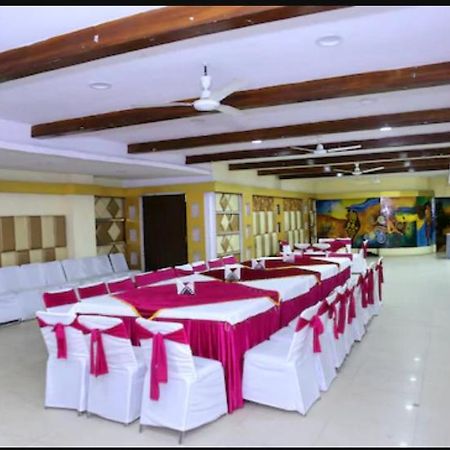 Jagādhri Hotel Ng Paradise المظهر الخارجي الصورة